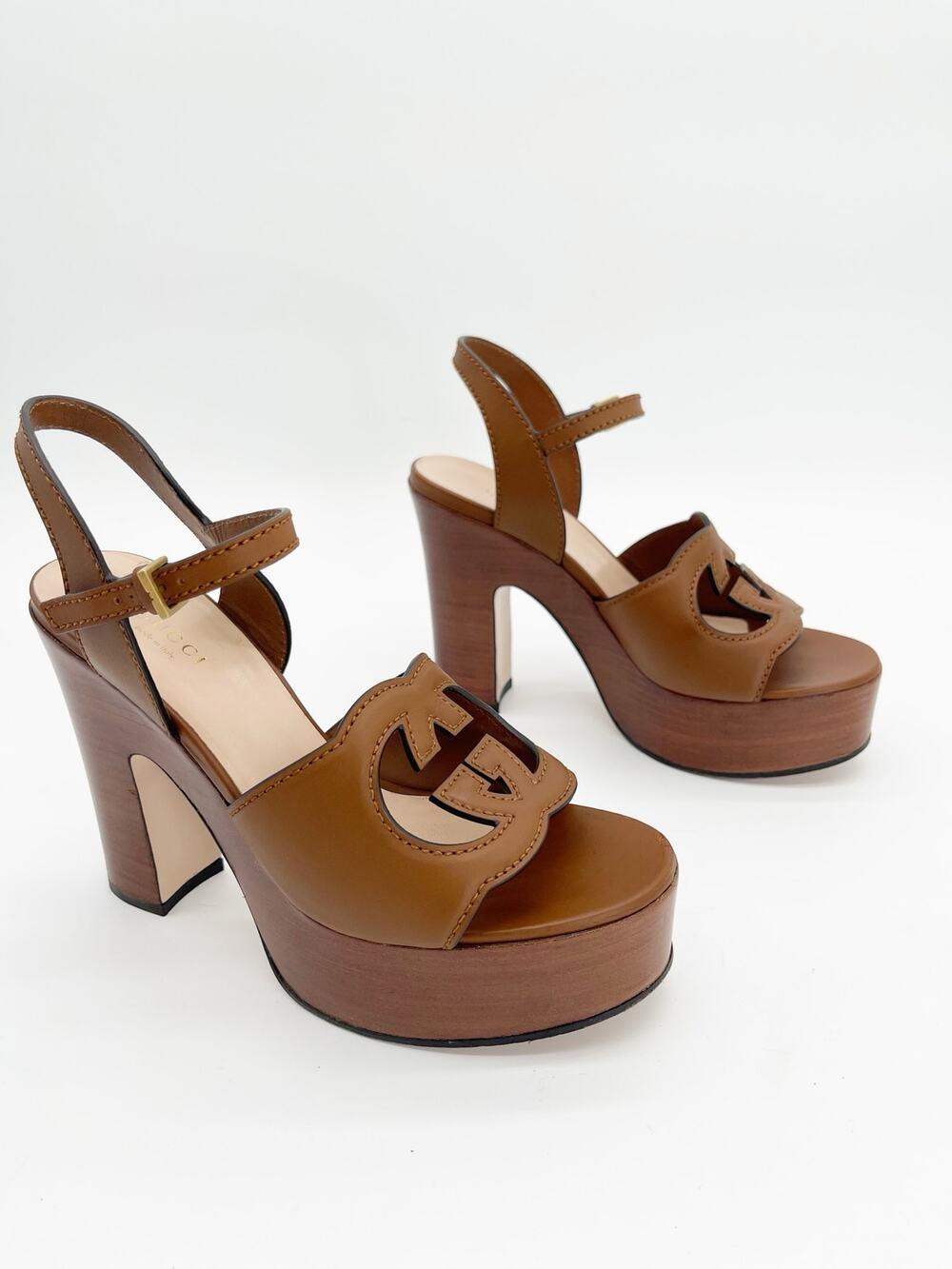 Gucci Cosmos Softy Calfskin Interlocking GG Wooden Platform Sandals Heels EU 38